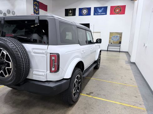 Used 2023 Ford Bronco Outer Banks AWD/4WD image 22