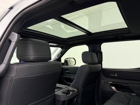 New 2026 Toyota Tundra Limited image 31