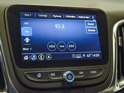 Used 2023 Chevrolet Equinox LT image 21