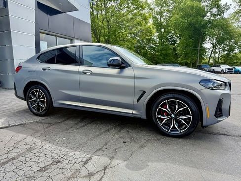 Used 2024 BMW X4 M40i w/ Premium Package image 59