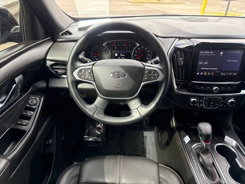 Used 2023 Chevrolet Traverse RS w/ LPO, Floor Liner Package AWD/4WD image 13