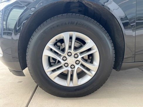 Used 2018 Buick Enclave Essence w/ Trailering Package image 10