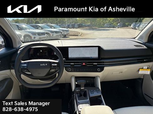 New 2026 Kia Sportage SX image 7