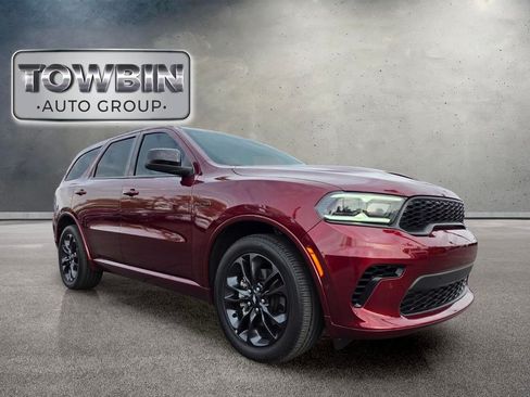 Used 2025 Dodge Durango R/T w/ Blacktop Package AWD/4WD image 2