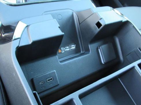 New 2026 Chevrolet Silverado 2500 ZR2 image 29