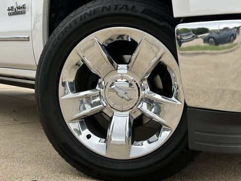 Used 2015 Chevrolet Silverado 1500 LTZ w/ Texas Edition, 1LZ Trim RWD image 10