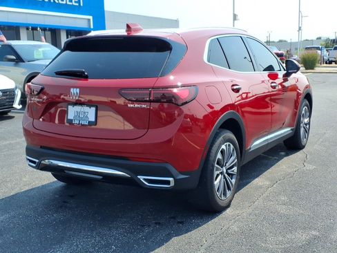 Used 2025 Buick Envision Preferred AWD/4WD image 26