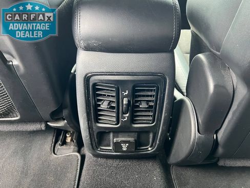 Used 2020 Jeep Grand Cherokee Altitude AWD/4WD image 21