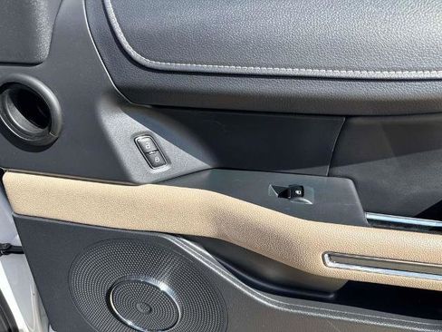 Certified 2024 Ford Expedition Max XLT image 18