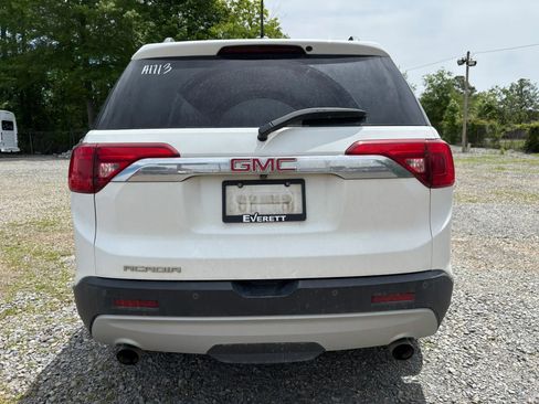 Used 2018 GMC Acadia SLT FWD image 9