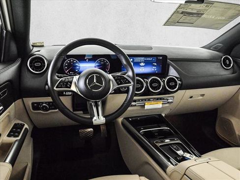 New 2026 Mercedes-Benz GLA 250 4MATIC image 20