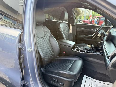 Used 2025 Kia Sorento SX AWD/4WD image 41
