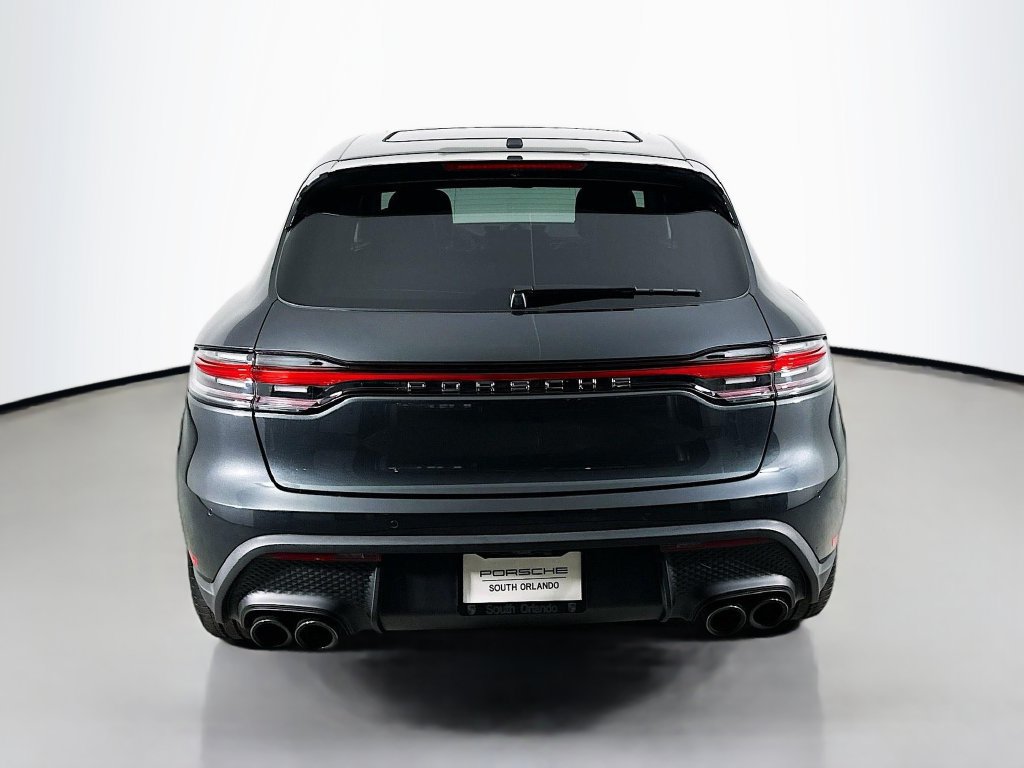 Certified 2025 Porsche Macan AWD/4WD image 10
