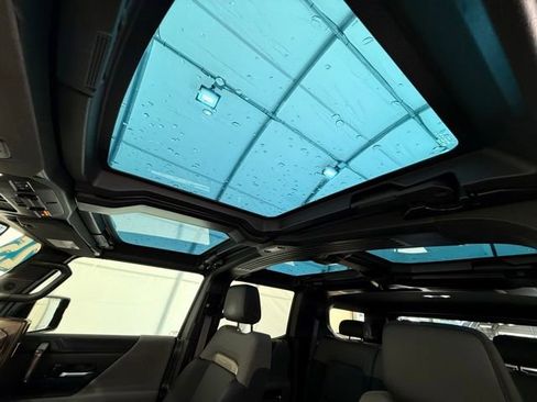 Used 2025 GMC Hummer EV 2X AWD/4WD image 38