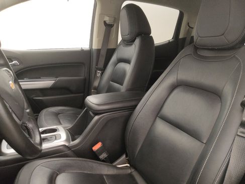 Used 2021 Chevrolet Colorado LT w/ LT Convenience Package RWD image 17