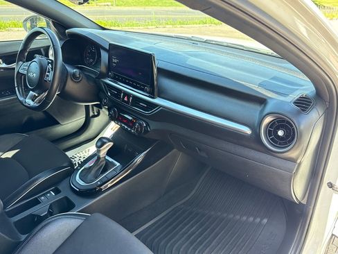 Used 2023 Kia Forte GT-Line w/ GT-Line Technology Package FWD image 30