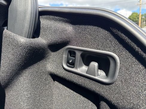 Certified 2025 Mercedes-Benz C 300 4MATIC Sedan image 28