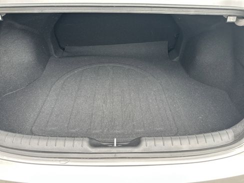 Used 2024 Hyundai Elantra SEL image 24