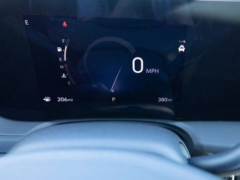 Used 2025 Buick Encore GX Preferred image 14