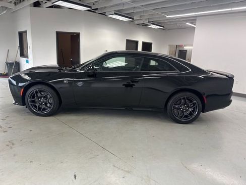 New 2026 Dodge Charger Scat Pack w/ Blacktop Package AWD/4WD image 4