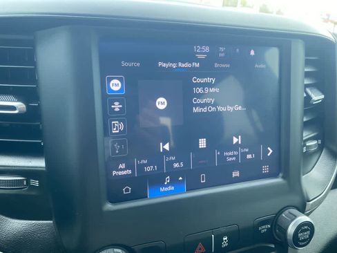 Used 2024 RAM 3500 Tradesman w/ Chrome Appearance Group image 15