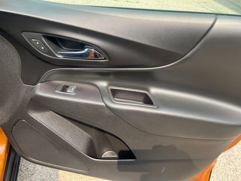 Used 2018 Chevrolet Equinox LT w/ Sun & Infotainment Package FWD image 23