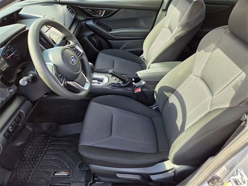 Used 2023 Subaru Impreza Premium image 9