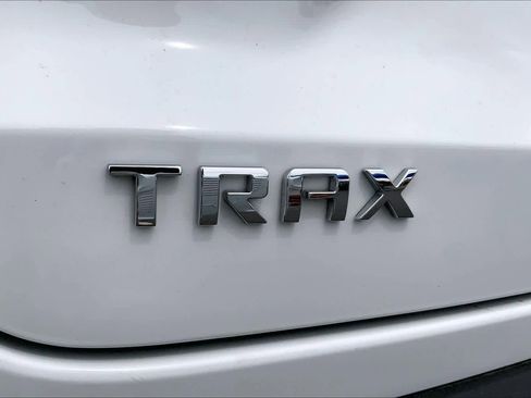 Used 2025 Chevrolet Trax ACTIV w/ Driver Confidence Package FWD image 31