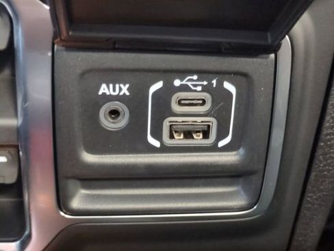 New 2026 Jeep Wrangler Unlimited Rubicon AWD/4WD image 22