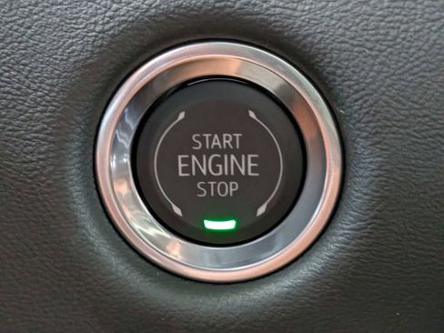 Certified 2026 Cadillac Escalade 4WD image 32