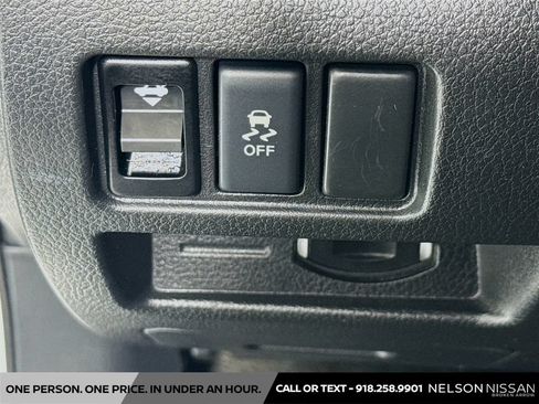 Used 2012 Nissan Altima 2.5 S w/ 2.5S Premium Pkg FWD image 10