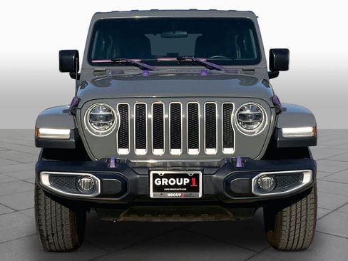 Used 2018 Jeep Wrangler Unlimited Sahara w/ LED Lighting Group AWD/4WD image 4