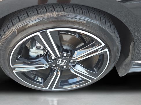 Certified 2023 Honda Accord Sport image 38