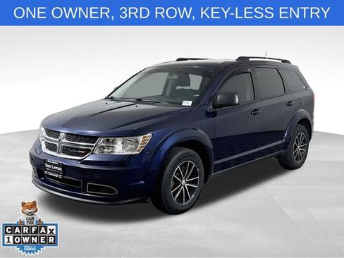 Used 2018 Dodge Journey SE FWD image 3