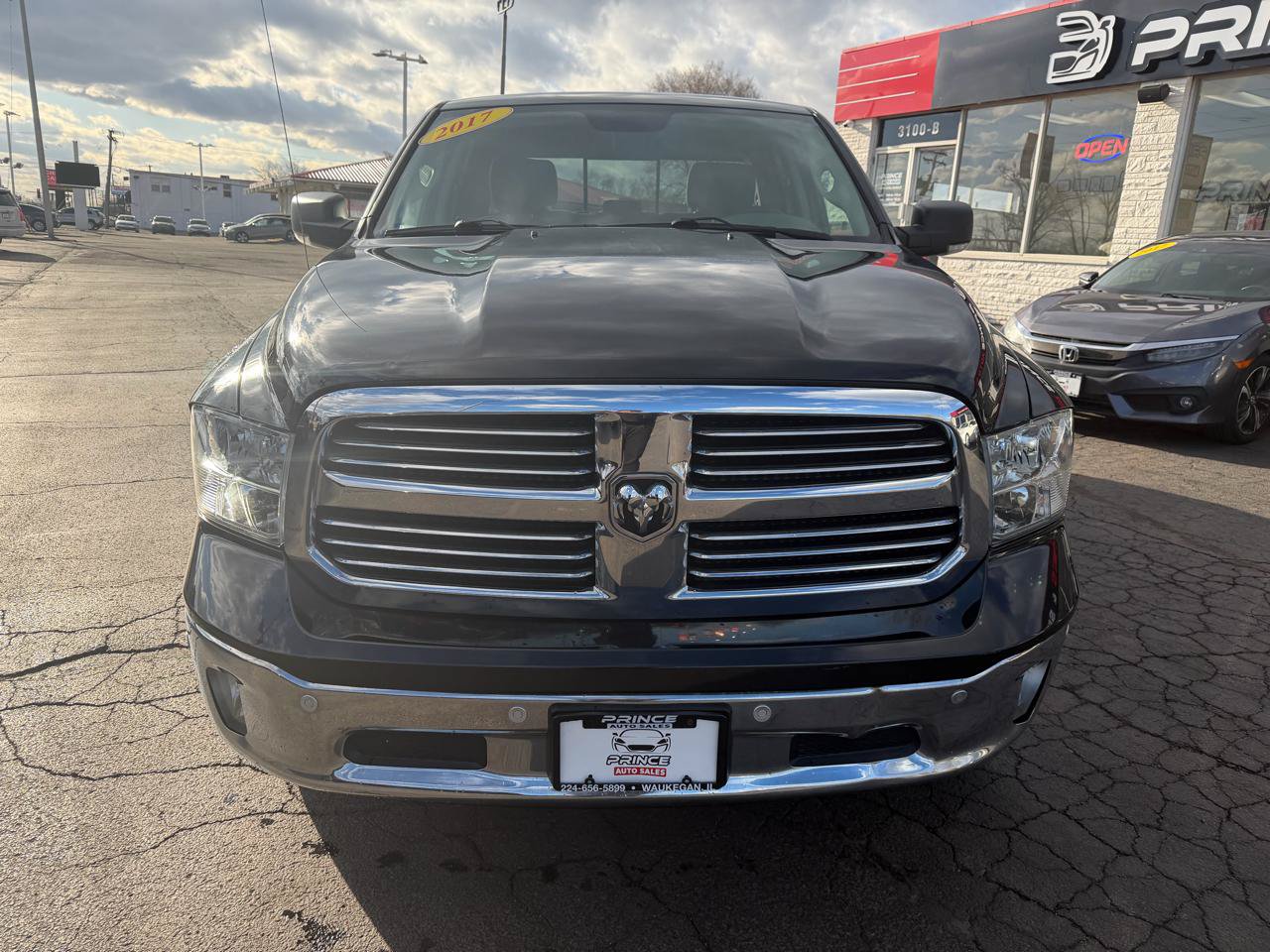 Used 2017 RAM 1500 Big Horn AWD/4WD image 2