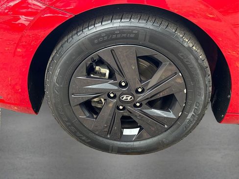 Certified 2023 Hyundai Elantra SEL w/ Cargo Package image 12