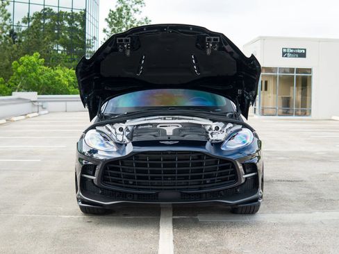 Used 2023 Aston Martin DBX 707 image 16