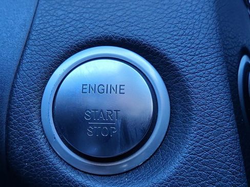 Used 2016 Mercedes-Benz C 300 4MATIC Sedan w/ Multimedia Package image 31