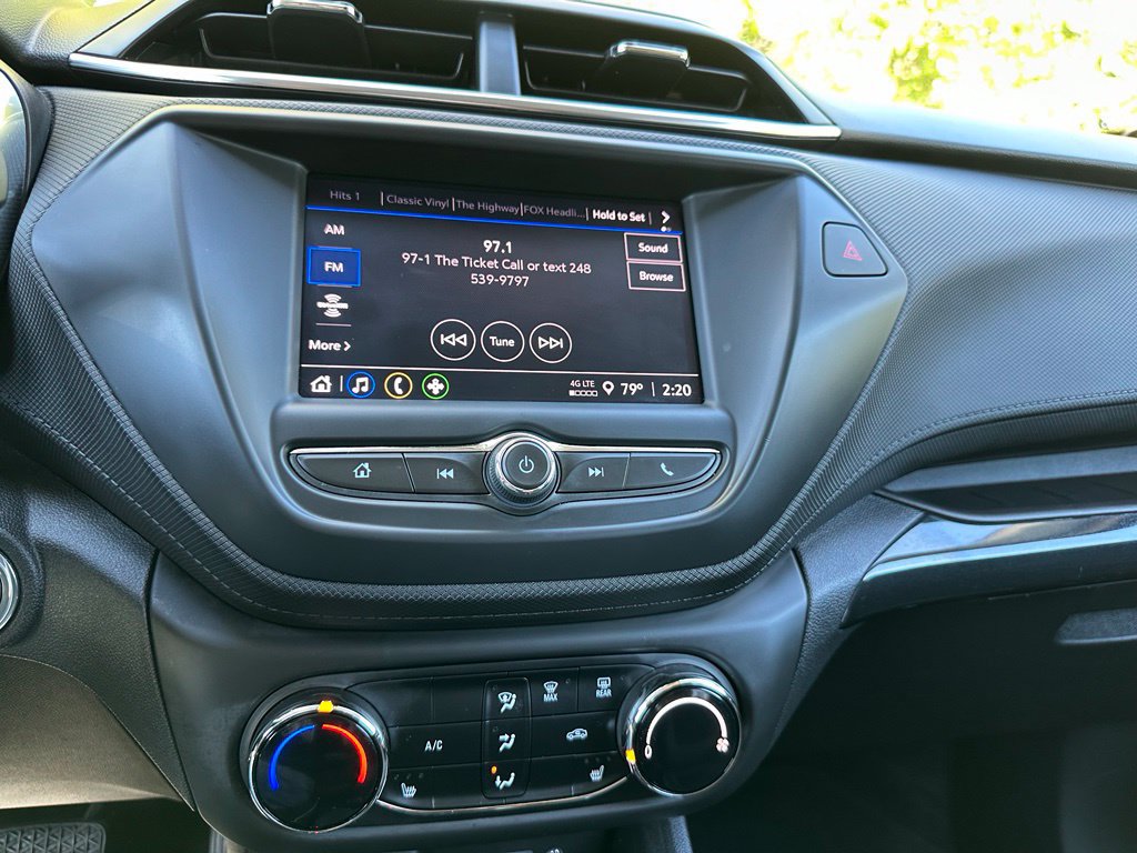 Used 2023 Chevrolet TrailBlazer LT FWD image 15