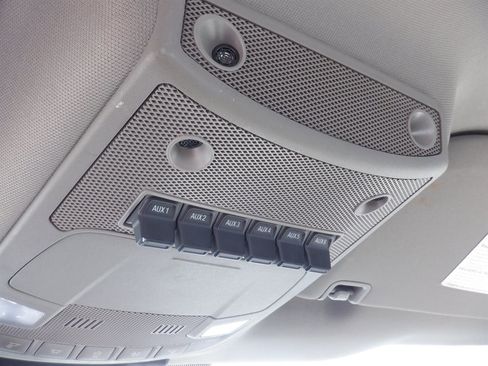 Used 2021 Ford F350 XL w/ Power Equipment Group image 19