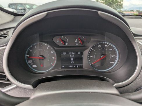 Used 2023 Chevrolet Malibu LT FWD image 13