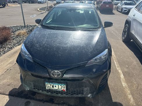 Certified 2018 Toyota Corolla SE image 6