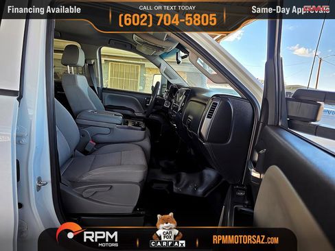 Used 2017 GMC Sierra 3500 2WD Crew Cab w/ Sierra Convenience Package image 9