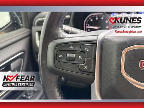 Used 2021 GMC Yukon SLT w/ SLT Premium Package image 23