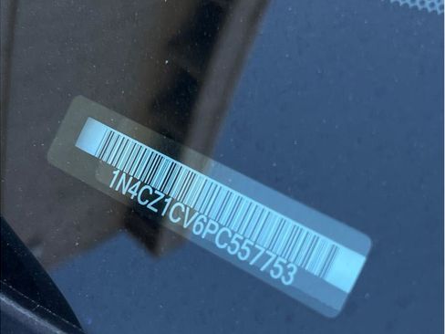 Certified 2023 Nissan Leaf SV Plus FWD image 22