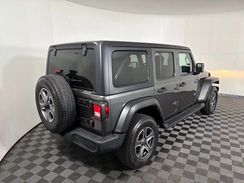 Used 2022 Jeep Wrangler Unlimited Sport AWD/4WD image 15