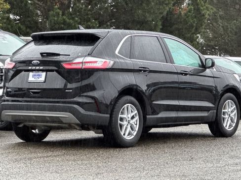 Certified 2024 Ford Edge SEL w/ Convenience Package image 4
