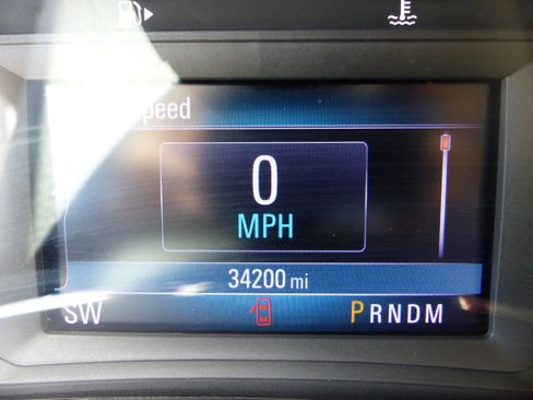 Used 2019 Buick Encore Essence w/ Experience Buick Package AWD/4WD image 31