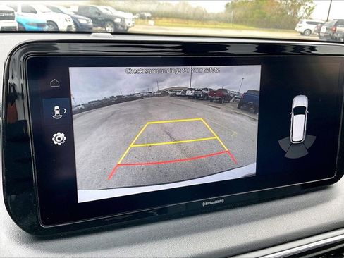 Used 2023 Hyundai Santa Fe SEL Convenience image 13