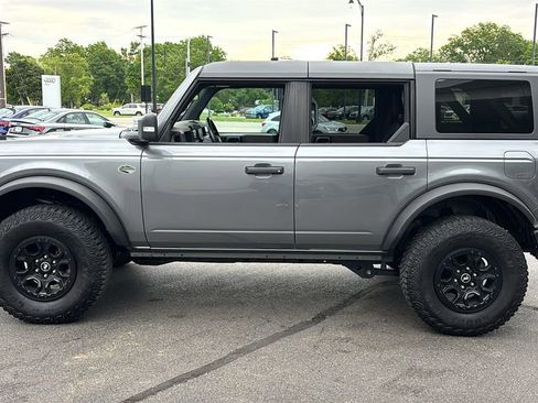 Used 2022 Ford Bronco Wildtrak AWD/4WD image 3
